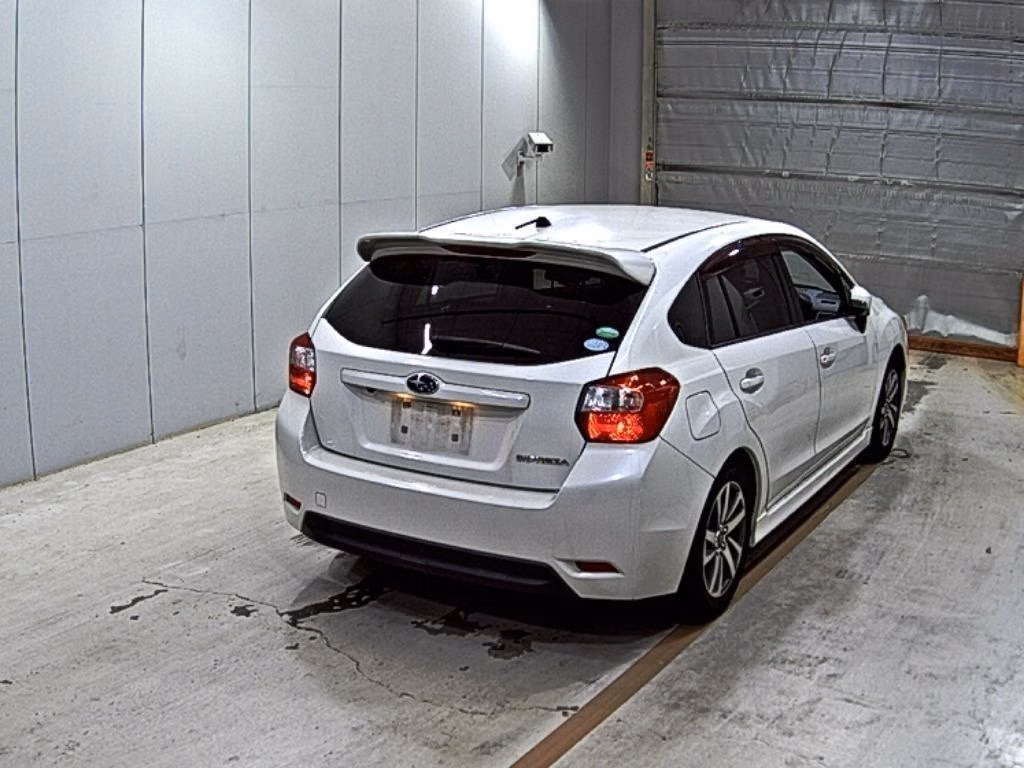 SUBARU IMPREZA