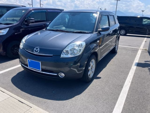 MAZDA VERISA
