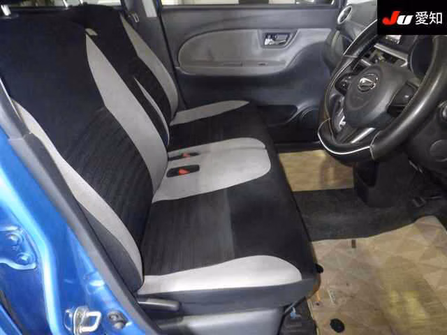 DAIHATSU CAST