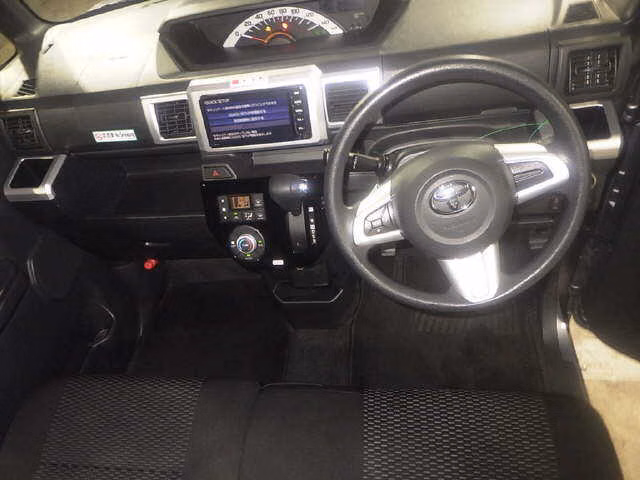 TOYOTA PIXIS MEGA