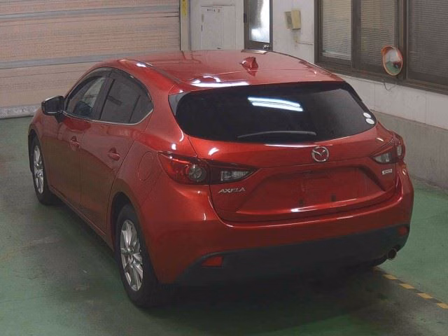 MAZDA AXELA