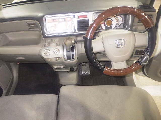 HONDA LIFE
