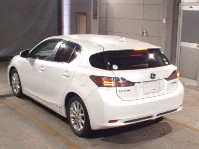 LEXUS CT200H