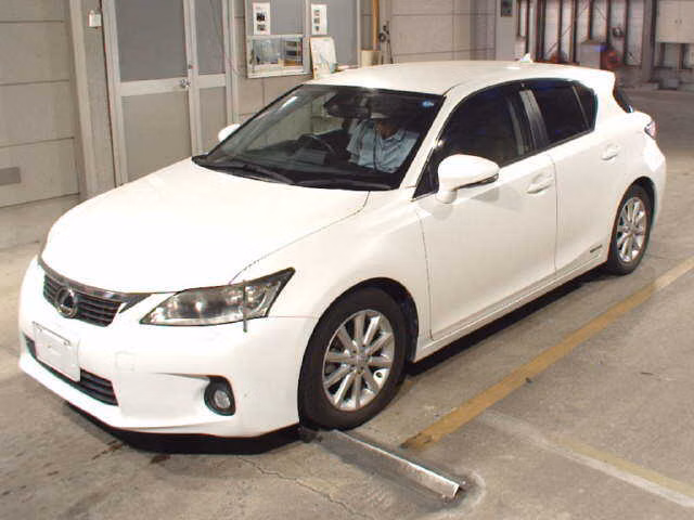 LEXUS CT200H