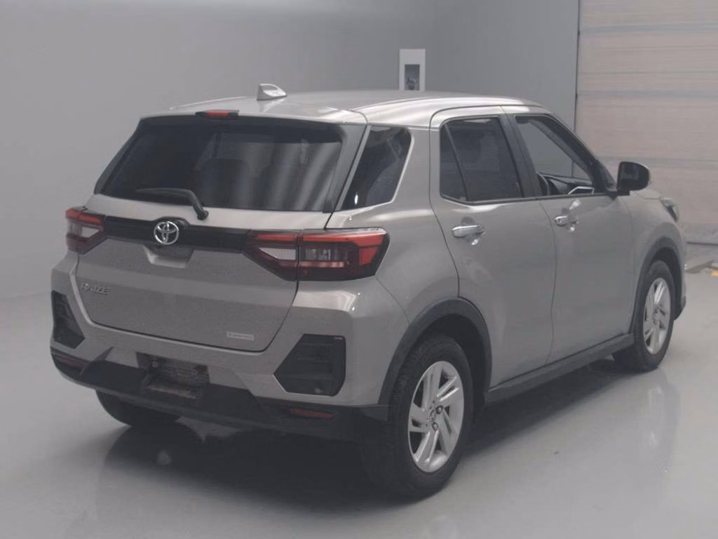 TOYOTA RAIZE