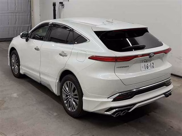 TOYOTA HARRIER
