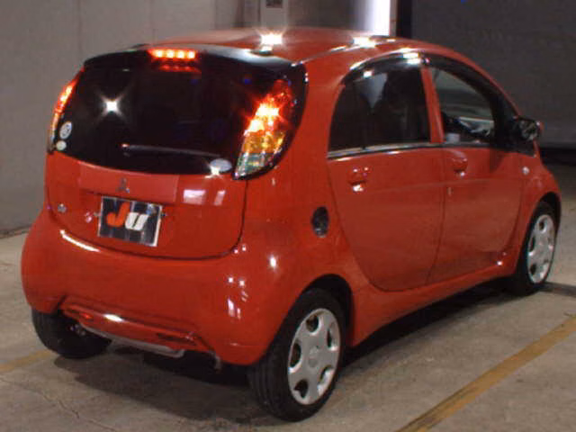 MITSUBISHI I
