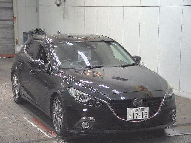 MAZDA AXELA
