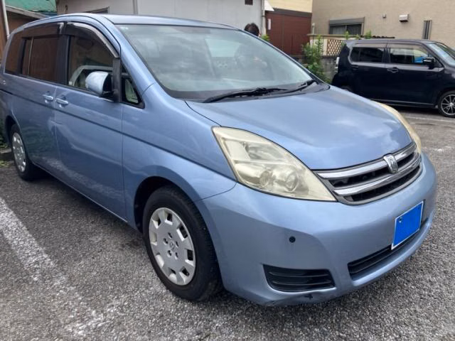 TOYOTA ISIS