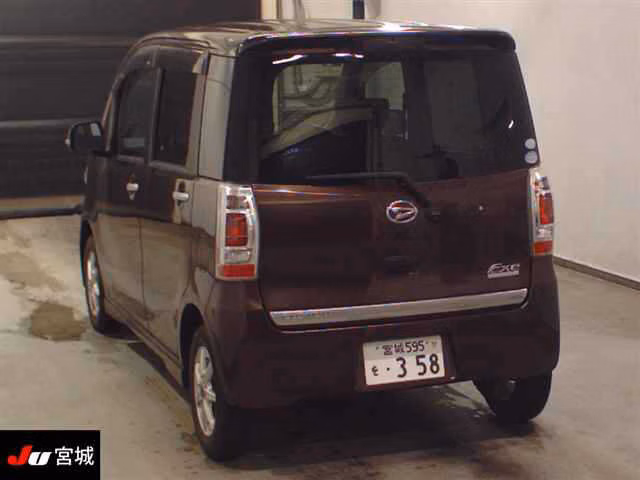DAIHATSU TANTO EXE