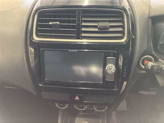 MITSUBISHI RVR