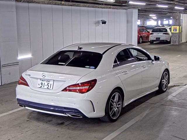 MERCEDES-BENZ CLA-CLASS