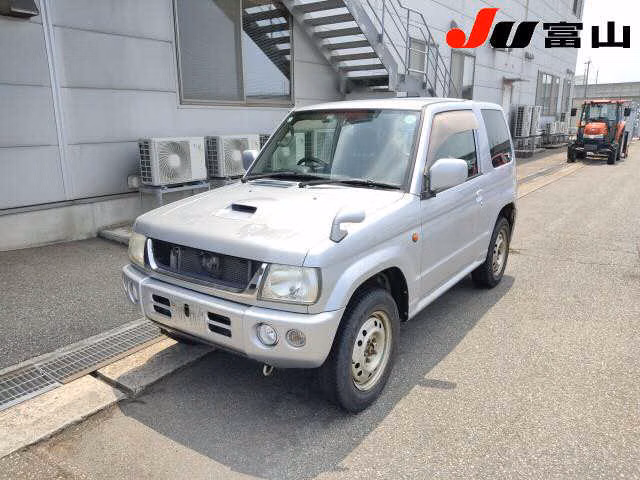 MITSUBISHI PAJERO MINI