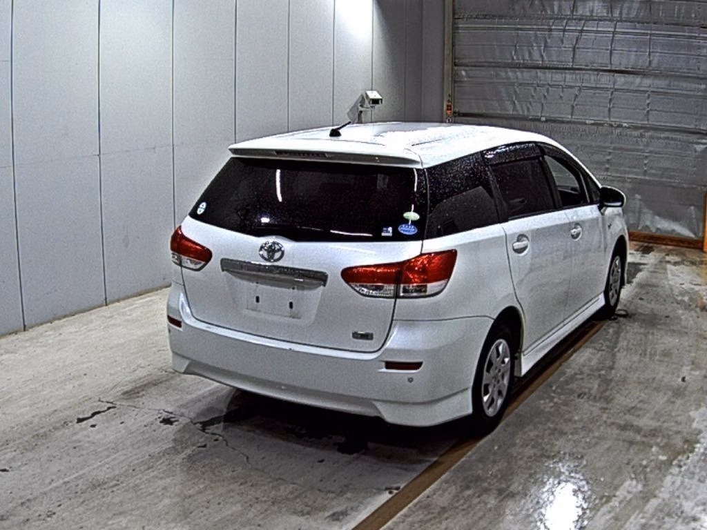 TOYOTA WISH