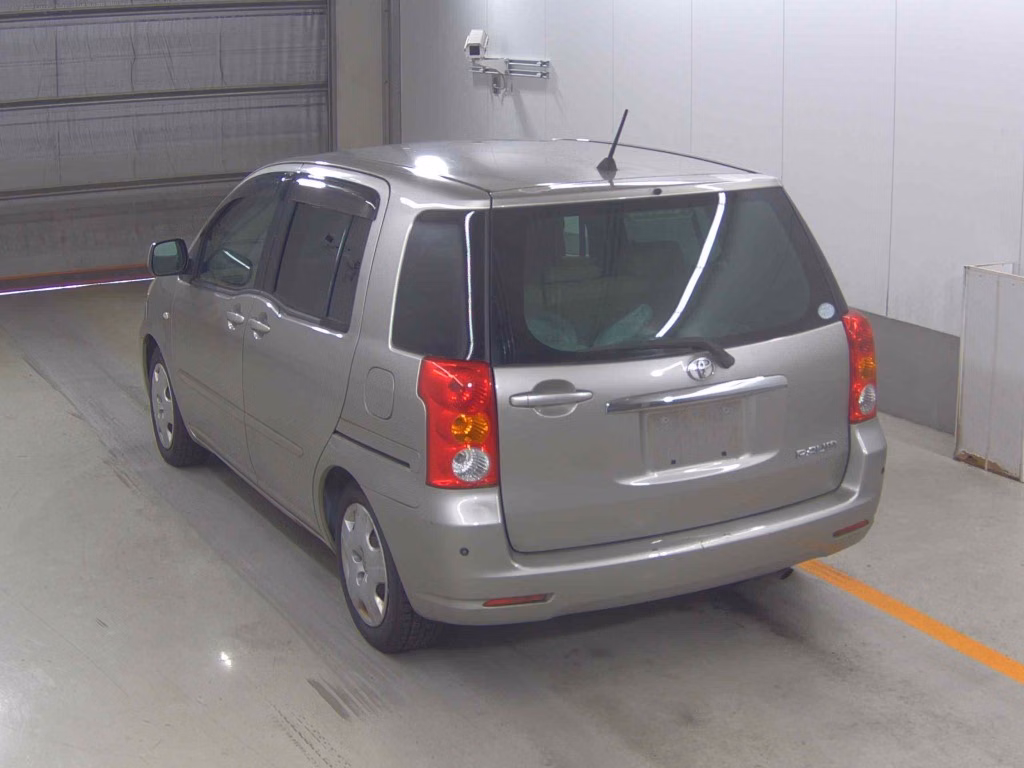 TOYOTA RAUM