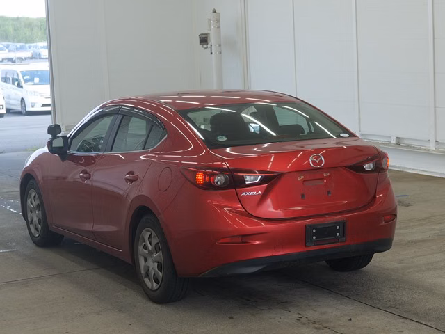 MAZDA AXELA