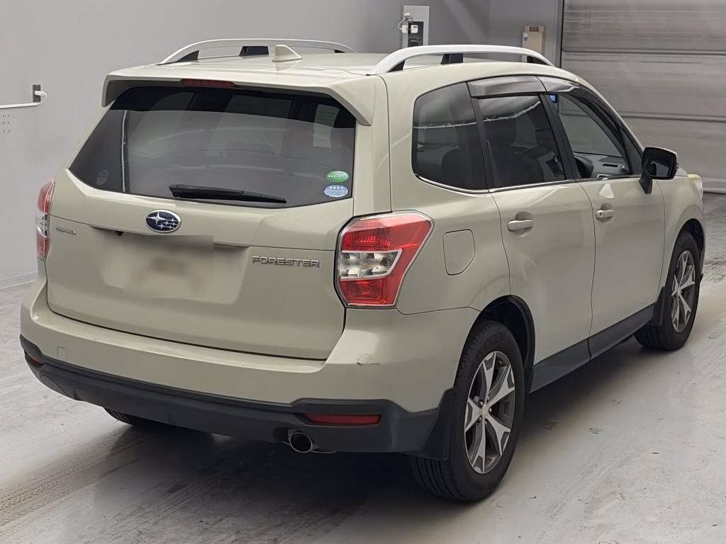 SUBARU FORESTER