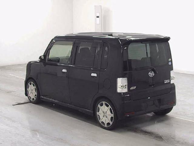 DAIHATSU MOVE CONTE