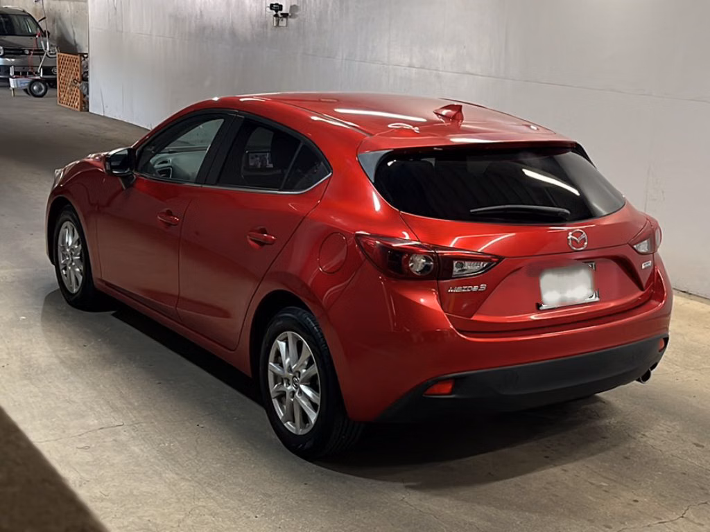 MAZDA AXELA
