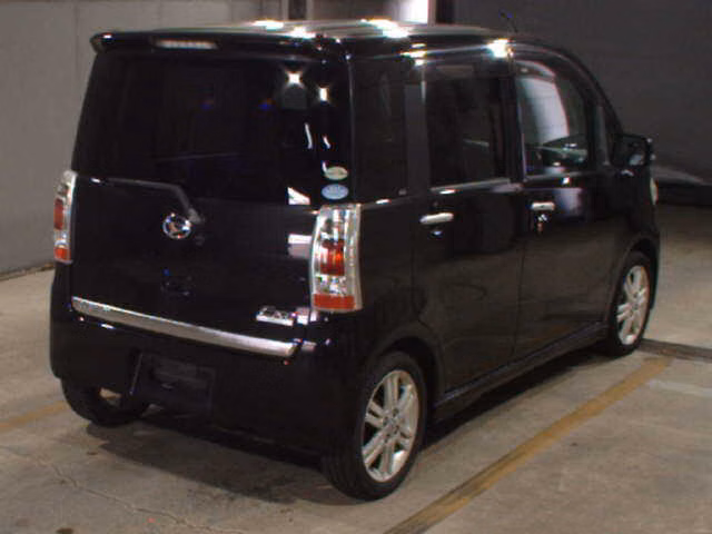 DAIHATSU TANTO EXE