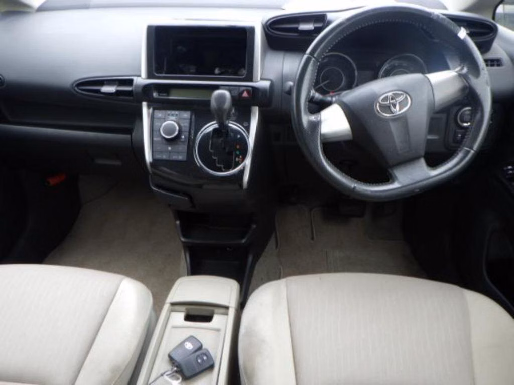 TOYOTA WISH