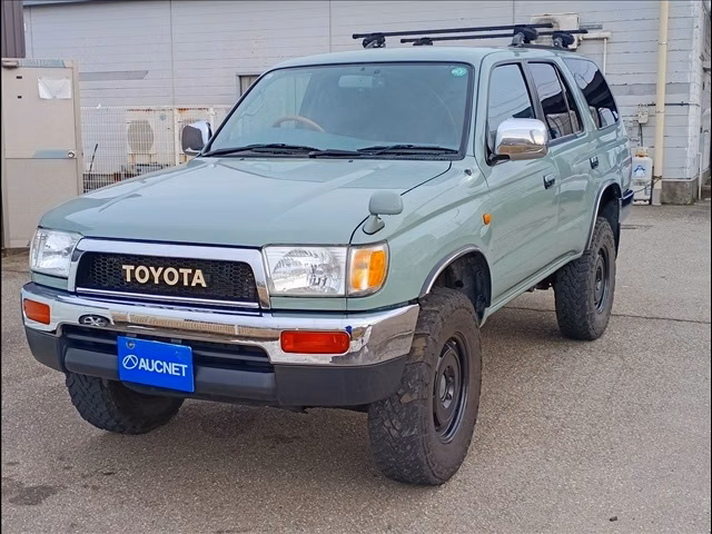 TOYOTA HILUX SURF