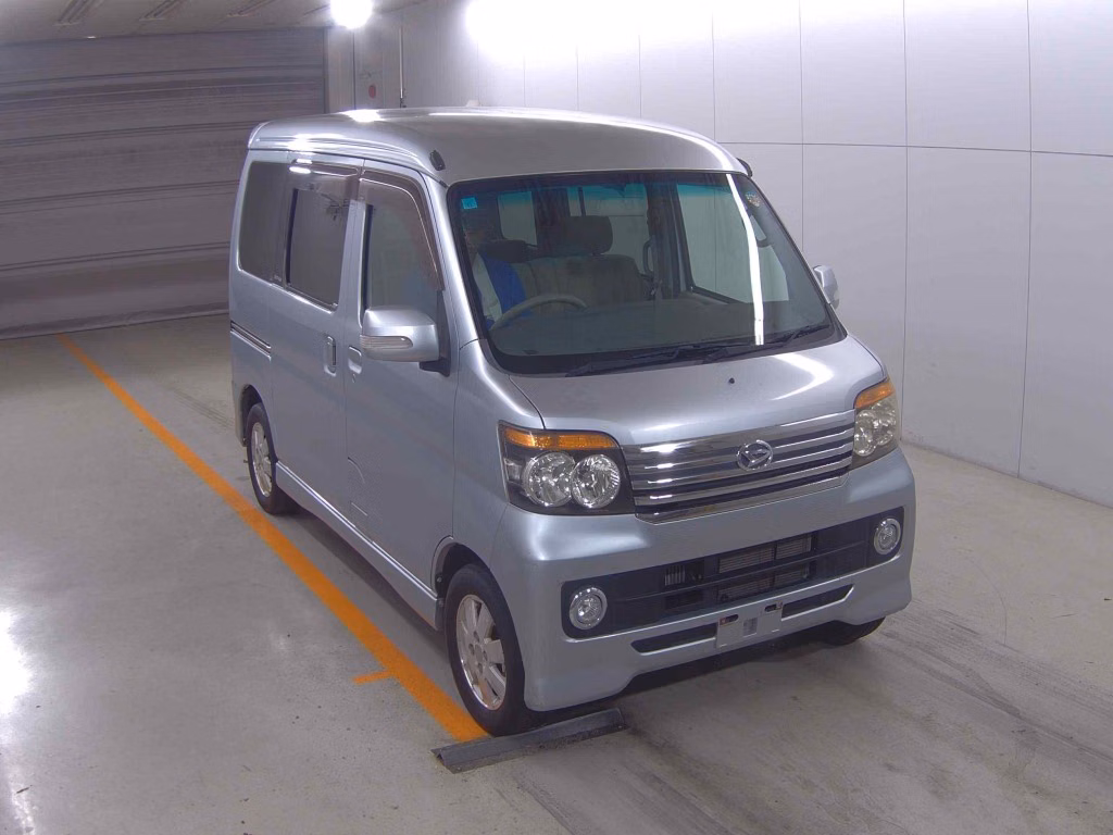 DAIHATSU ATRAI