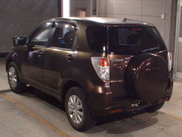 TOYOTA RUSH