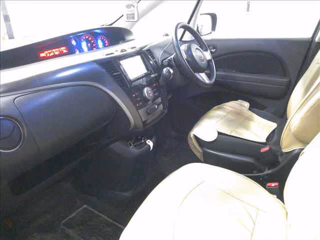 MAZDA BIANTE