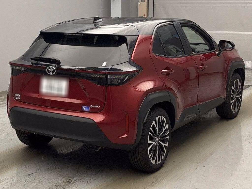 TOYOTA YARIS CROSS