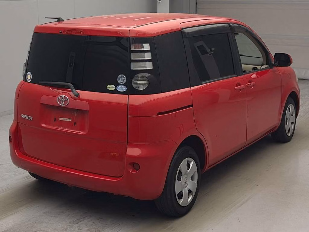 TOYOTA SIENTA