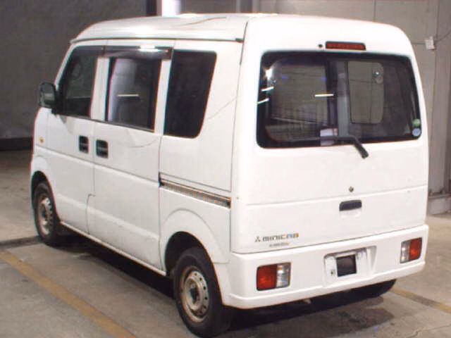 MITSUBISHI MINICAB