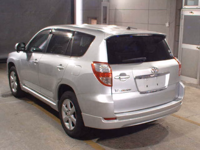 TOYOTA VANGUARD