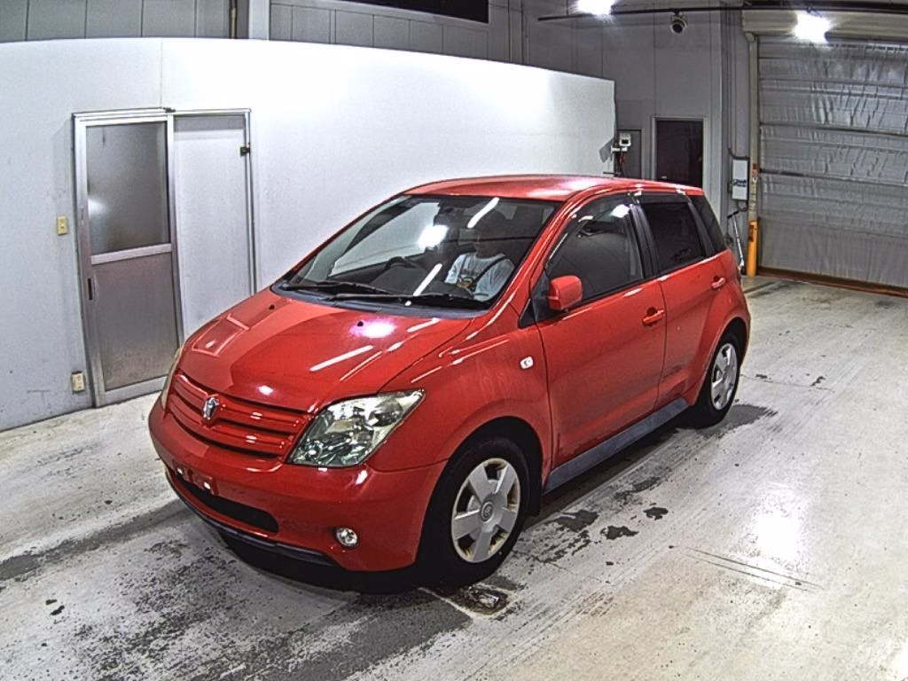TOYOTA IST