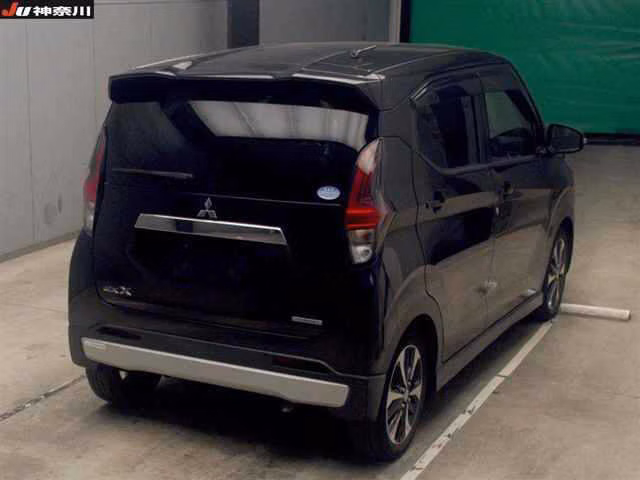 MITSUBISHI EK X