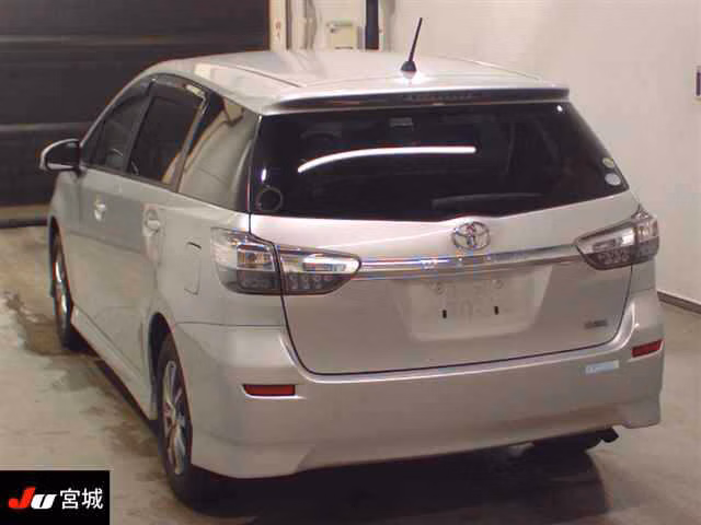 TOYOTA WISH