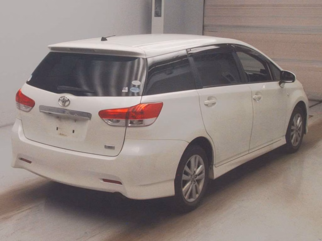 TOYOTA WISH