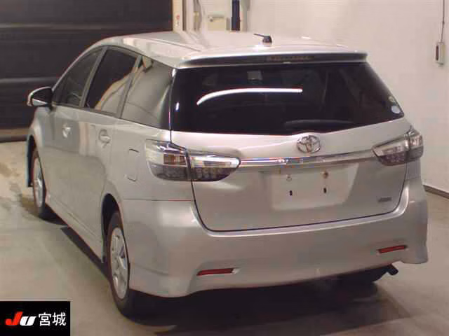 TOYOTA WISH