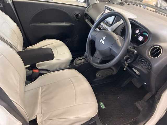 MITSUBISHI I-MIEV
