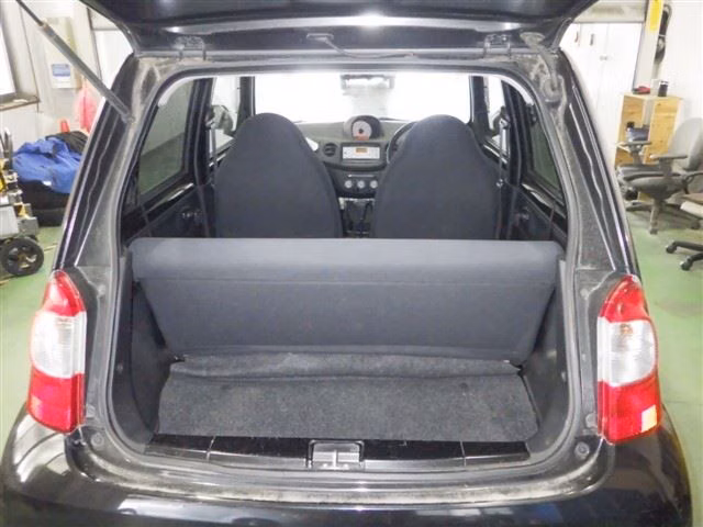 DAIHATSU ESSE