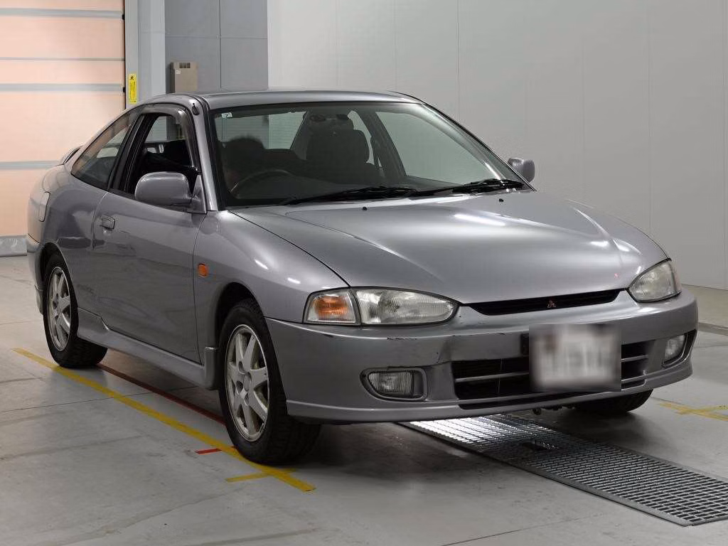 MITSUBISHI COLT