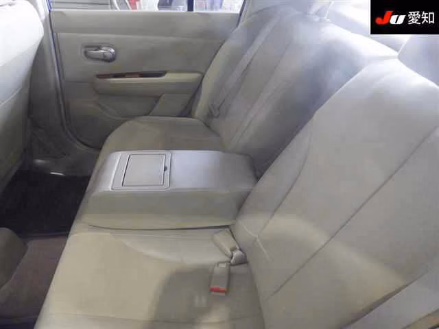 NISSAN TIIDA LATIO