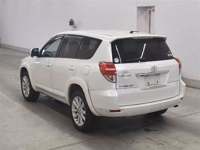 TOYOTA VANGUARD