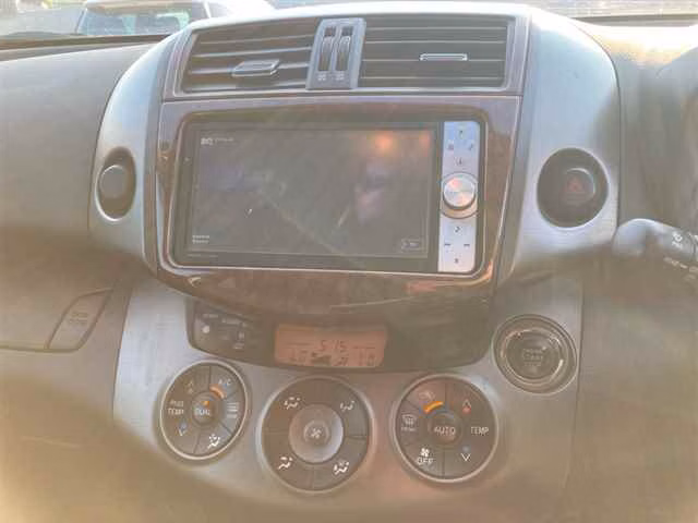 TOYOTA VANGUARD