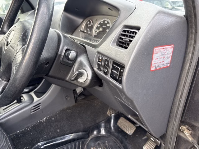 DAIHATSU TERIOS KID