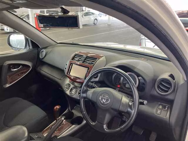 TOYOTA VANGUARD