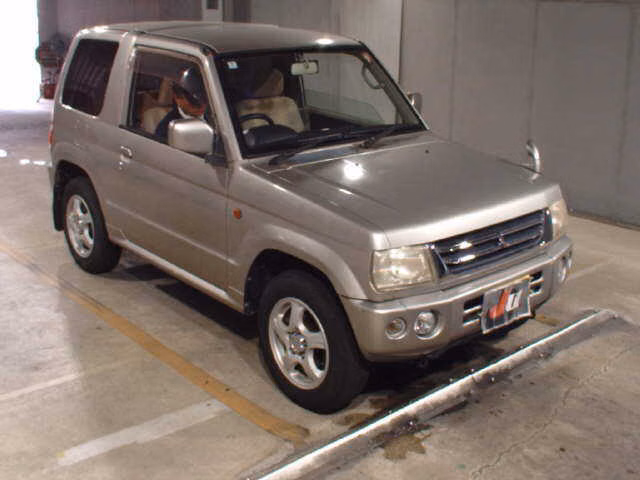 MITSUBISHI PAJERO MINI