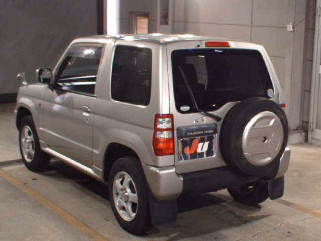 MITSUBISHI PAJERO MINI