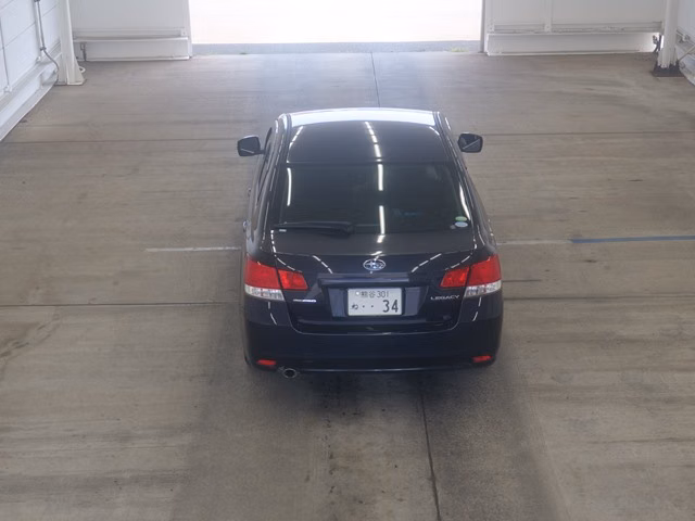 SUBARU LEGACY B4