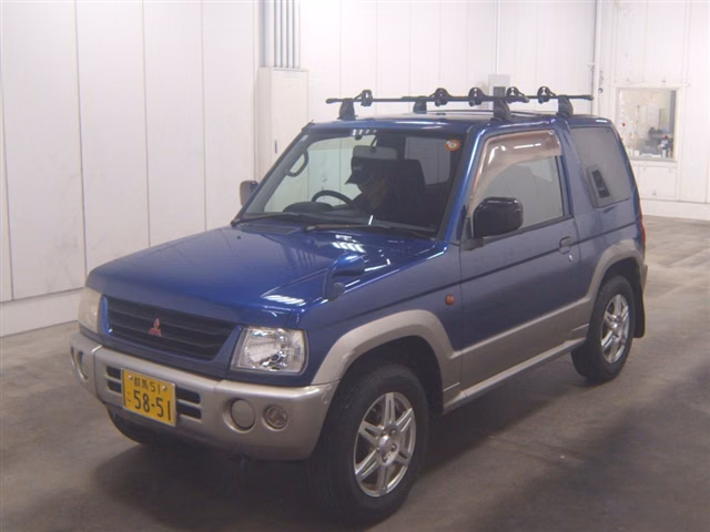 MITSUBISHI PAJERO MINI